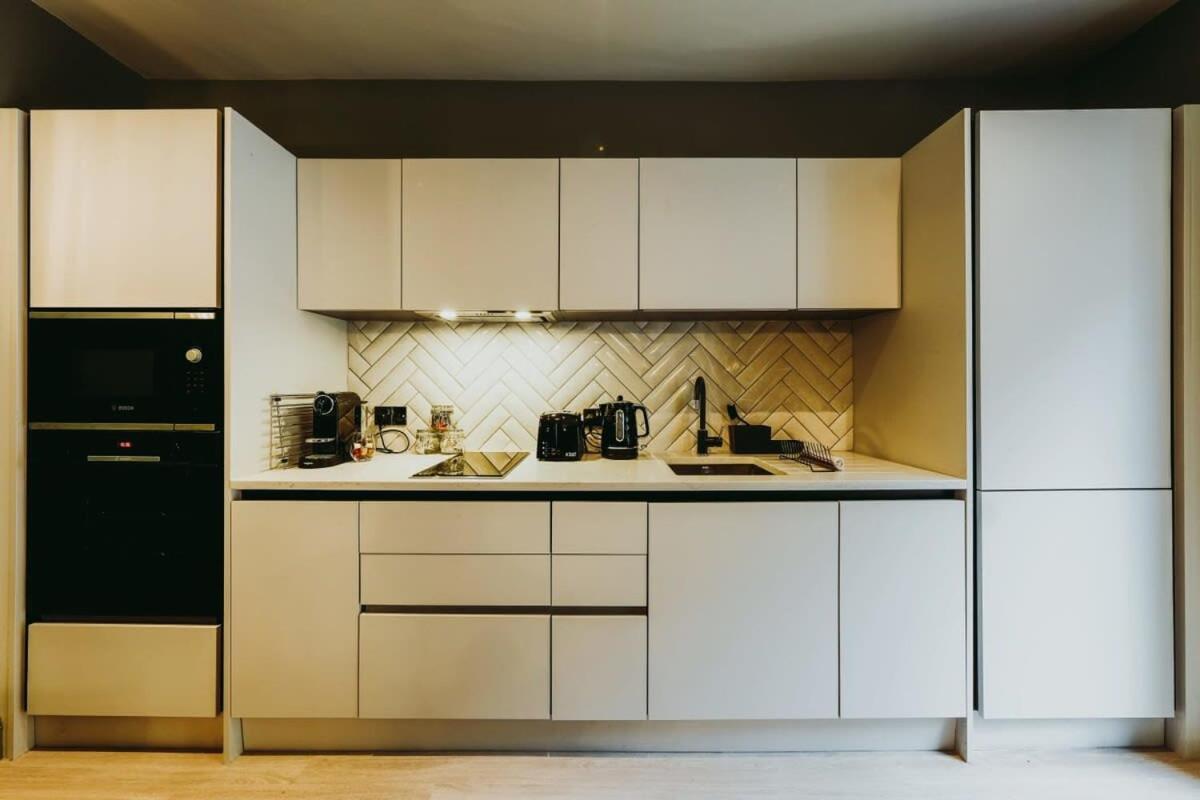 Clifton 32 - Garden Flat With Hot Tub - Hopewell Apartment Бристол Екстериор снимка